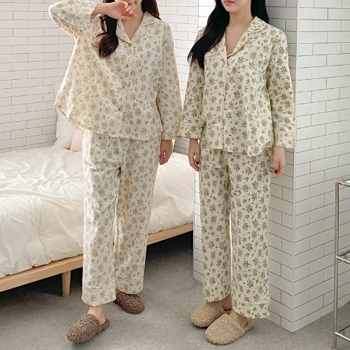 Gimo Wendy Lace Pajama Set